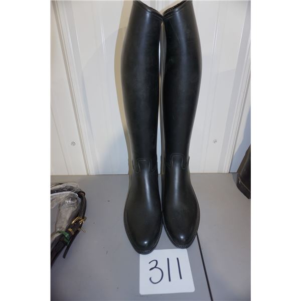 NEW Ladies English Riding Boots - Cottage Craft, Rubber Lined - Size 40