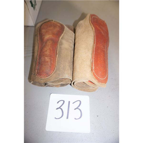 Set of 2 Splint Boots