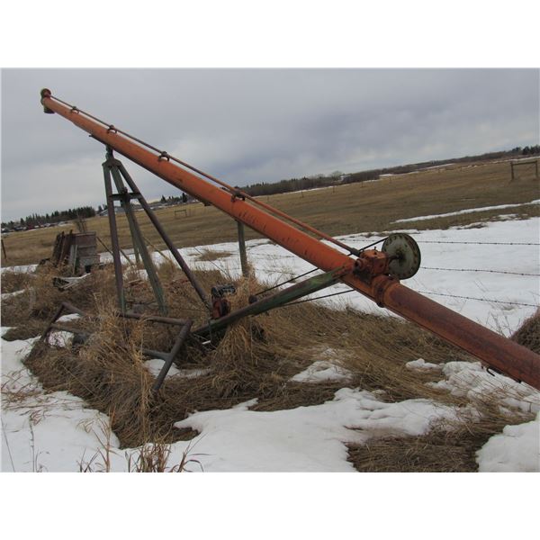 PTO grain auger 6in (has a bad bend at the bottom) - Consignment for Kelly Konieczny