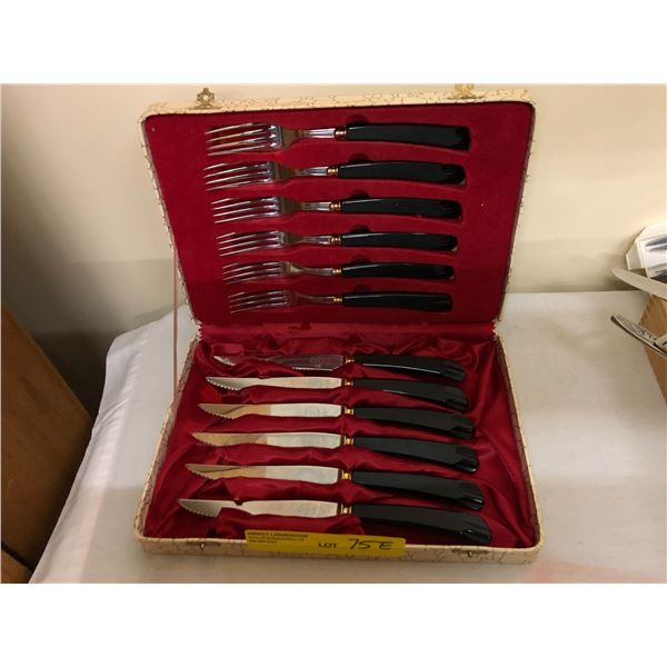 Fancy box of fork and knifes - FG Made in Canada