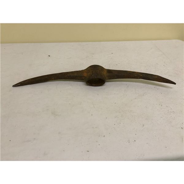 6 Pound Pick made in England - Broad Arrow Marked