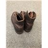 Image 2 : Pair of Boots - Size 9 1/2 -