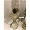 Image 4 : Lot of 5 Vintage Glass Lanterns and one marble table lamp without shade