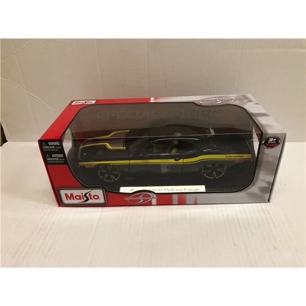 1/18 Scale Diecast -2006 Dodge Challenger Concept
