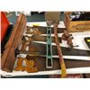Image 1 : Collection of old Saws, Axe, Level & Vices