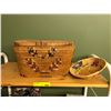 Image 1 : First Nation  hand Woven Basket with lid