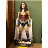 Image 1 : Wonder Woman BIG-FIGS - 19in tall