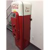Image 3 : Vendo 44 Coca Cola Machine - Two Tone Red & White