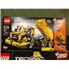 Image 1 : LEGO TECHNIC Model 8264 Hauler - includes Motor and Battery Box - over 575 pieces - New In Box