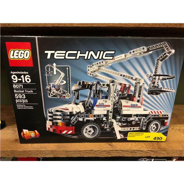 LEGO TECHNIC Model 8071 Bucket Truck - 593 pieces - New In Box