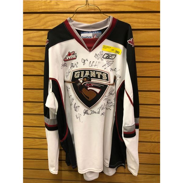 Vancouver Giants autographed Jersey - Reebok - Size XL