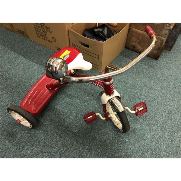 Radio Flyer Kids Tricycle  - excellent condition - some rust on handlebars