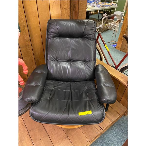 Mid Century Black Leather Reclining and Swivel Chair - Mulhauser style - excellent condition