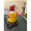 Image 2 : RONALD McDONALD - Statue from 1972 to 1986 - Extremely good condition.  Sitting, Authentic Ronald Mc