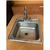 Image 2 : Stainless Wash sink with cabinet (buyer must disconnect)