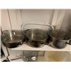 Image 1 : Lot of 3 Heavy Duty Pots with Glass Lids