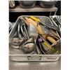 Image 2 : Roaster Pan with all service utensils as shown