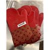 Image 1 : Lot of 4 rubber commercial Oven Mitts