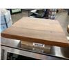 Image 1 : Square Hardwood deli Display charcuterie Board