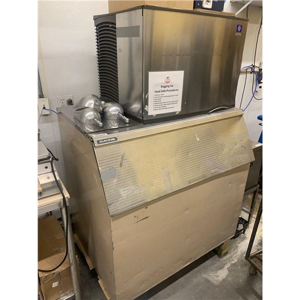 Manitowoc High Output Ice Maker with Insulated Dakine Storage Bin buyer must disconnect plumbing and