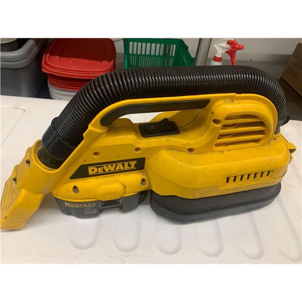 Dewalt 18V Cordless Vaccuum