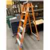 Image 1 : Orange fiberglass 6 ft step ladder