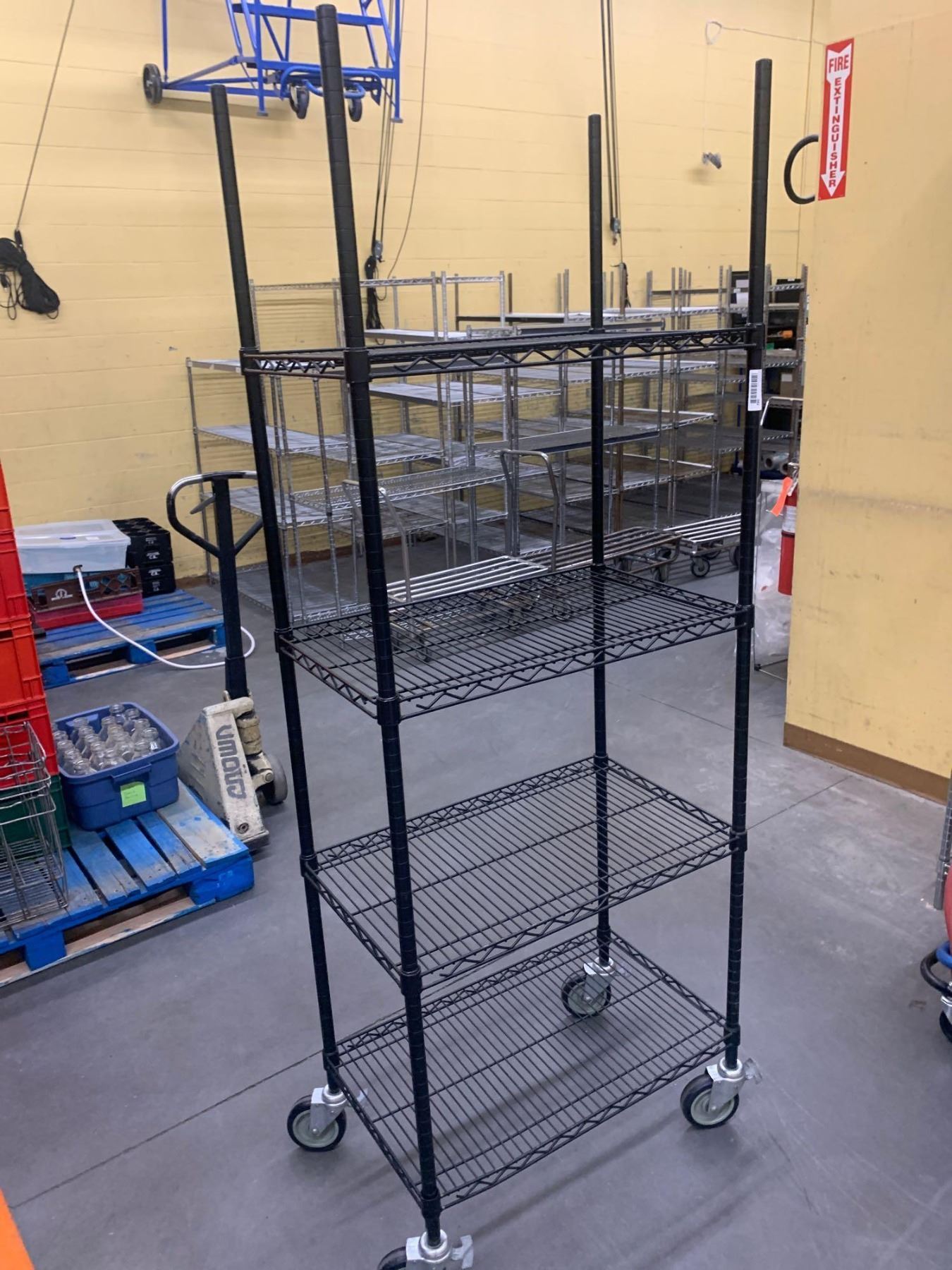 Wire Metro rack Narrow Black on wheels 4 shelf