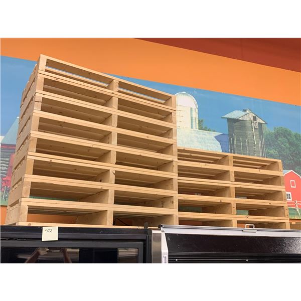 Lot of 13 NEW Display Pallets - compatable for shelves sold in lots 380