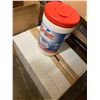 Image 2 : Case lot of Certainty disinfectant wipes 6 x 200
