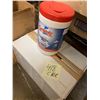 Image 3 : Case lot of Certainty disinfectant wipes 6 x 200