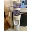 Image 1 : Santevia Refillable filtering water cooler