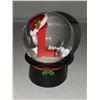 Image 1 : L Christmas Snow Globe