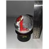 Image 3 : L Christmas Snow Globe