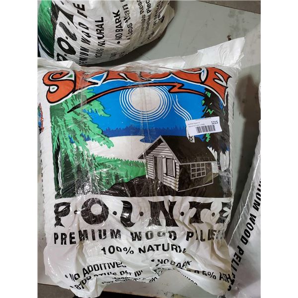 Spruce Pointe Premium Wood Pellets *Damaged Packaging*