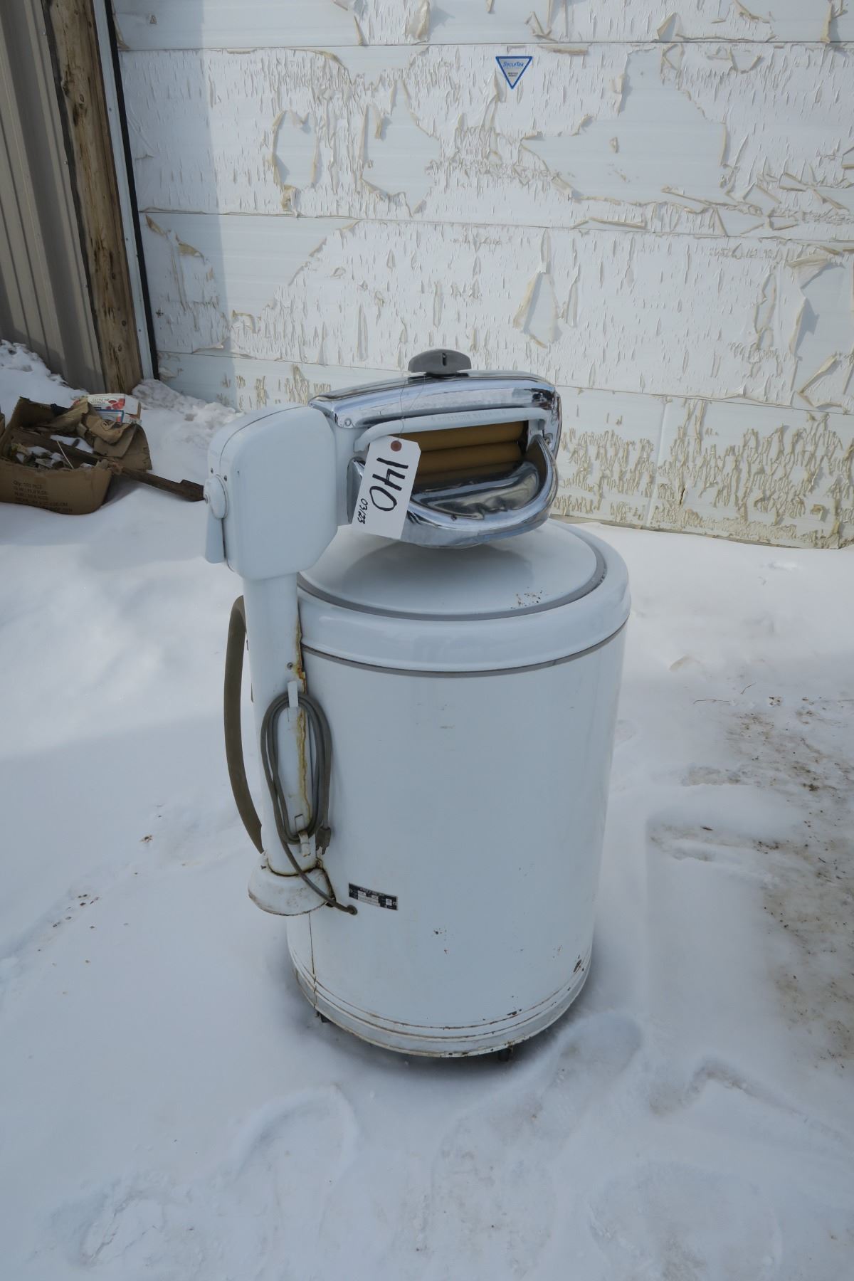 Kelvinator Vintage Washer & Ringer