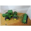 Image 4 : John Deere 8640 Tractor Toy & 452 Seeder Toy