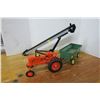 Image 1 : Farm Toys - Allis Chailmer Tractor, Conveyor, John Deere Trailer