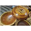 Image 5 : Decorative Wooden Bowls + Gavels