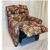 Image 2 : Pink Camo Kids Recliner