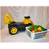 Image 1 : Mega Blocks CAT truck & Blocks