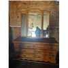 Image 1 : 6 Drawer Dresser W/ Mirror