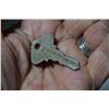 Image 2 : Very old ford key