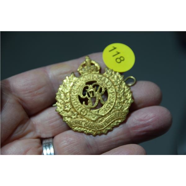 Engineers cap badge