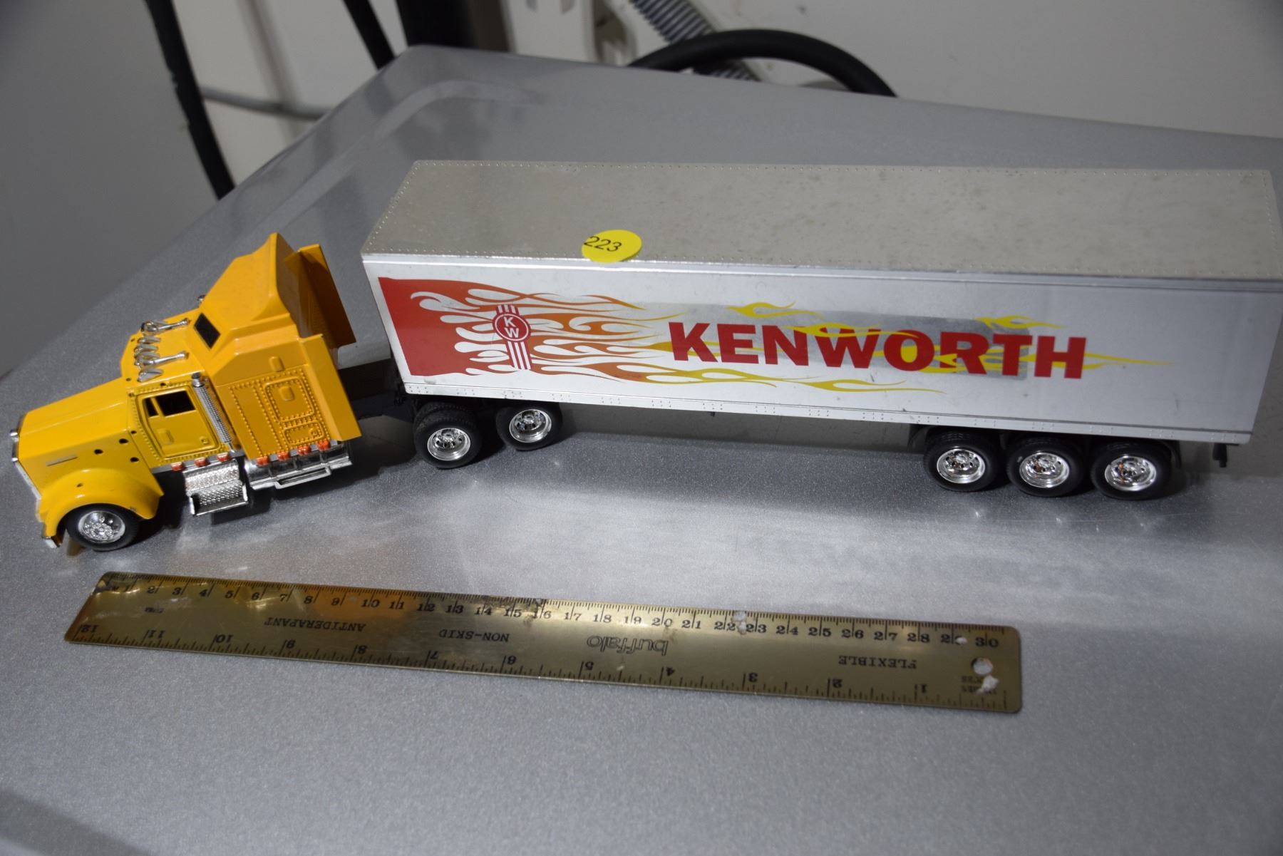 Toy Kenworth truck Schmalz Auctions
