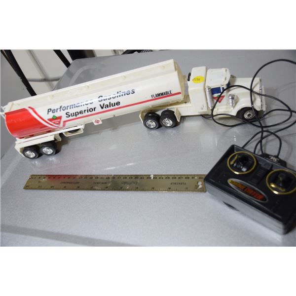 Toy Canadian Tire truck