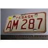 Image 1 : 1975 Saskatchewan motorcycle license plate