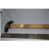 Image 1 : Antique Hammer