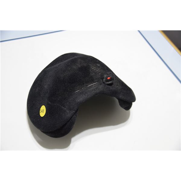 Vintage ladies hat & pin