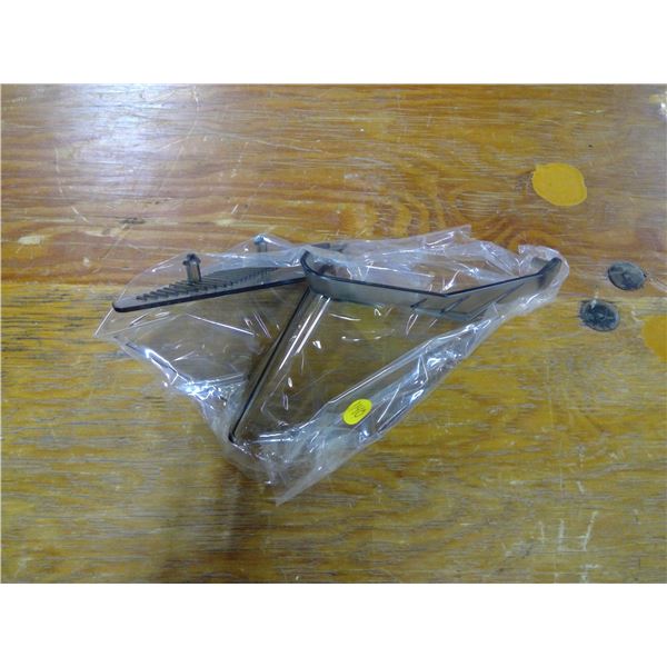 New in Box Skidoo Air Deflector Console 2016 Renegade 2017 Renegade 2016 MXZ