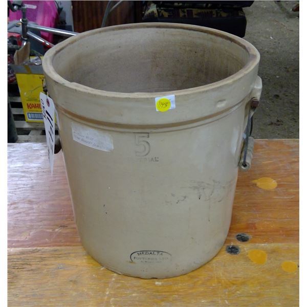 5Gal. Medalta Crock w/ Handles